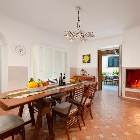Casa Sorrento, Immerso Nel Verde A Pochi Passi Dal Centro Экстерьер фото