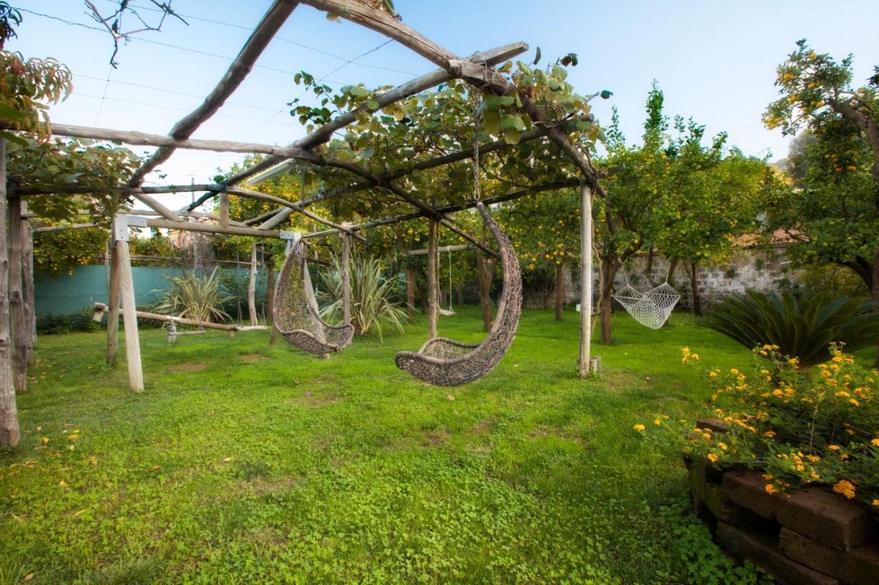Casa Sorrento, Immerso Nel Verde A Pochi Passi Dal Centro Экстерьер фото