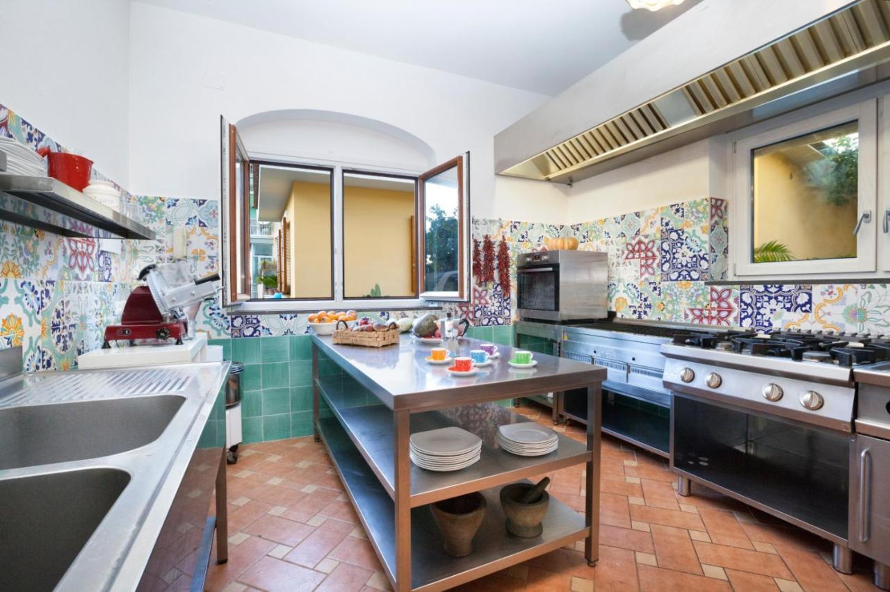 Casa Sorrento, Immerso Nel Verde A Pochi Passi Dal Centro Экстерьер фото