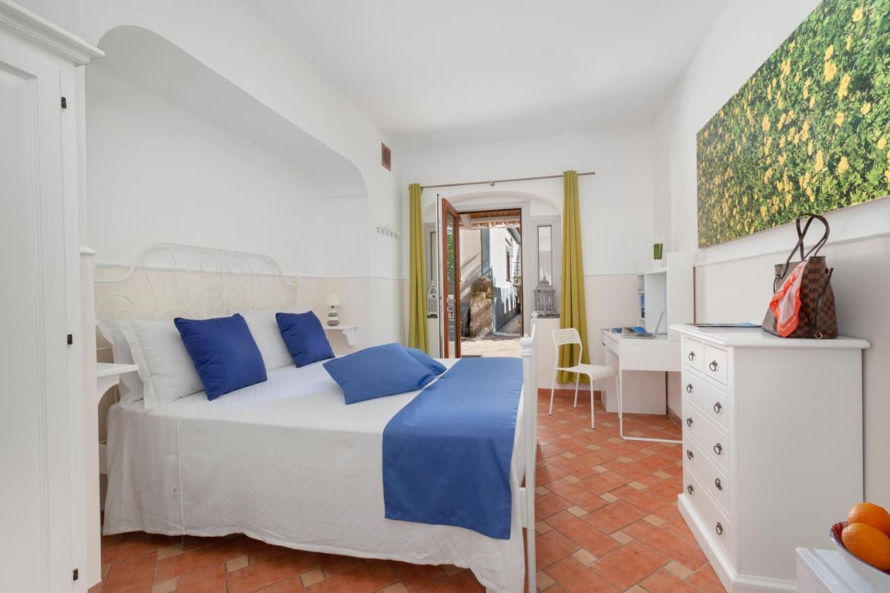 Casa Sorrento, Immerso Nel Verde A Pochi Passi Dal Centro Экстерьер фото